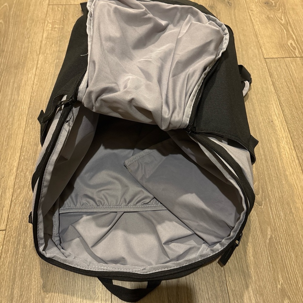 Nike Black and Gray Performance Backpack with Ref… - image 4